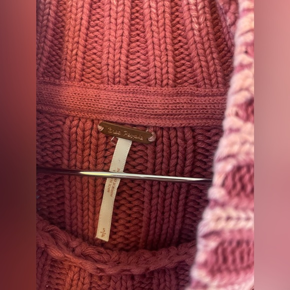 Free People 100% Cotton Knitted Sweater Size Small - Picture 5 of 6